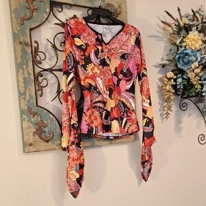 Miffy Red and Pink Floral Blouse. Excellent Condition Size Small